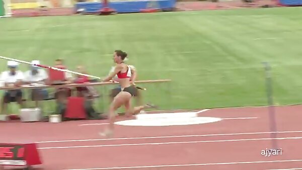 Das reine Luder Gina lässt ihren Freund zum ersten Mal sexclips in hd in das Arschloch eindringen