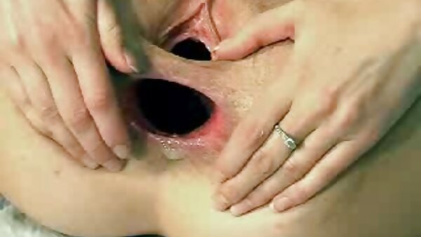 Das gemischtrassige Küken Xianna Hill gibt einen Deepthroat-Blowjob und bekommt ihren sexclips tube Muff gerammt